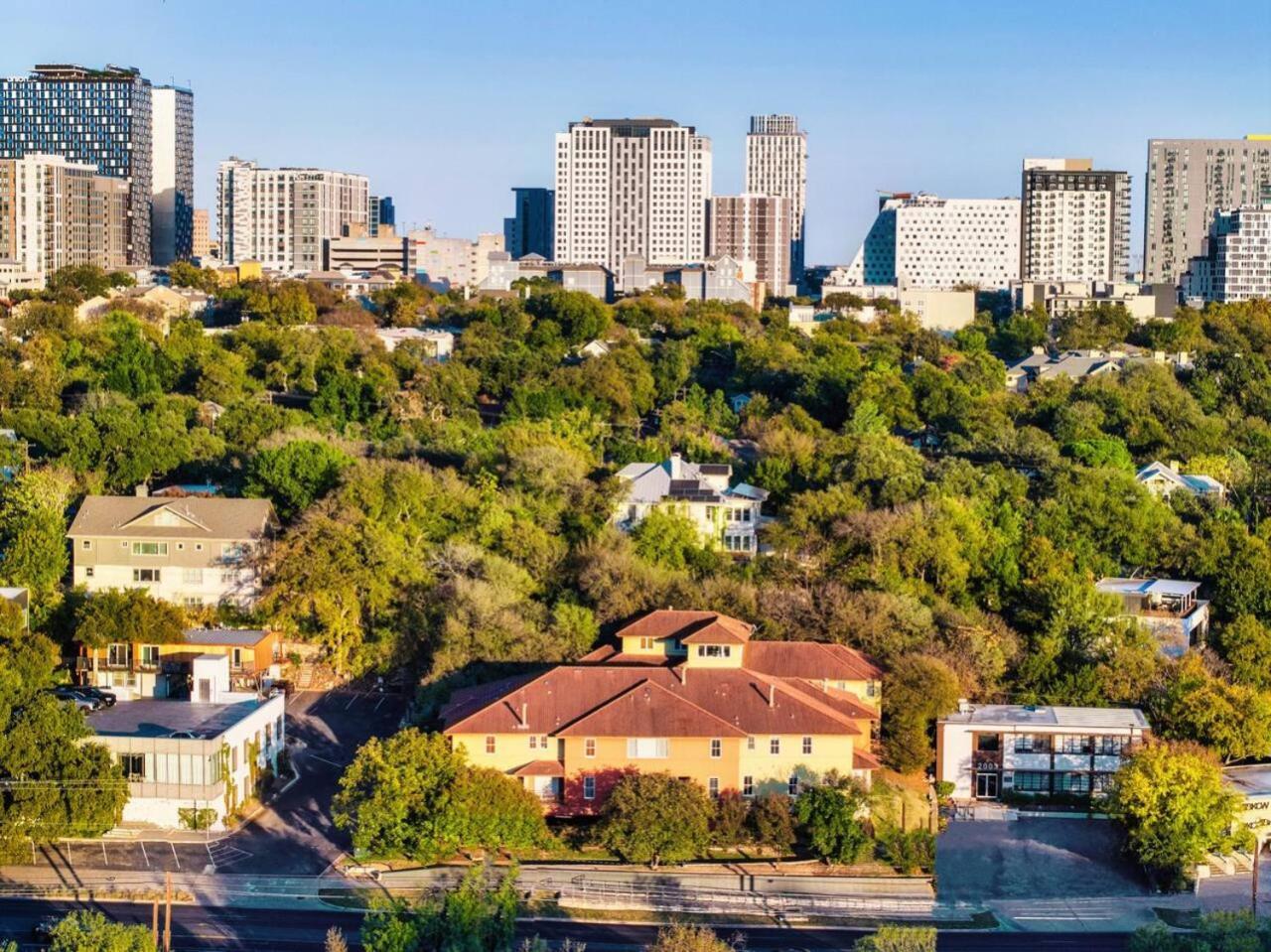 The Lamar Lookout * Austin