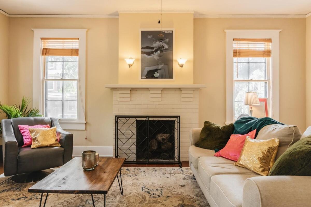 Spacious 4Br Georgian Historic Home In Ut- Perfects For Groups *