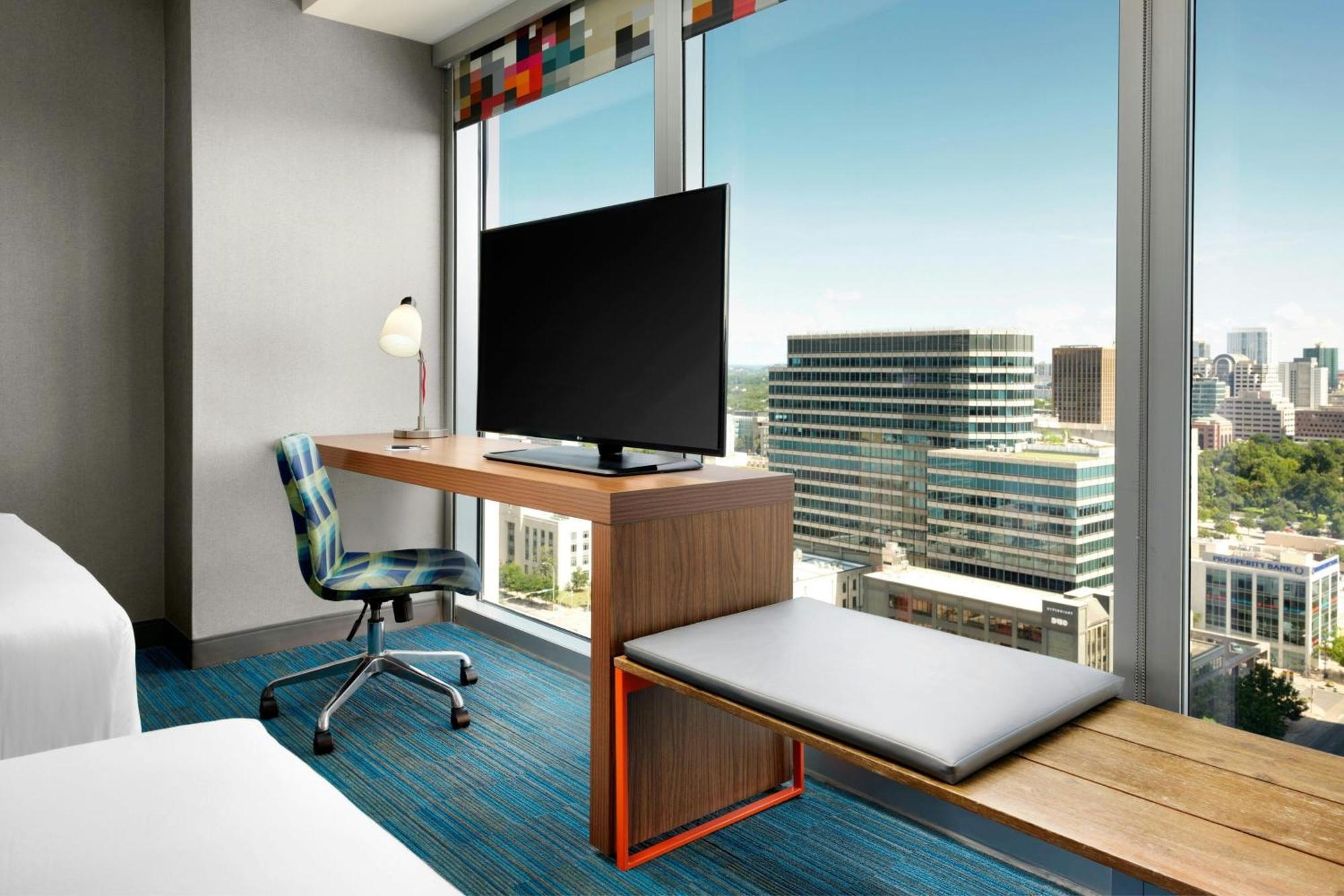 Aloft Downtown Hotel Austin