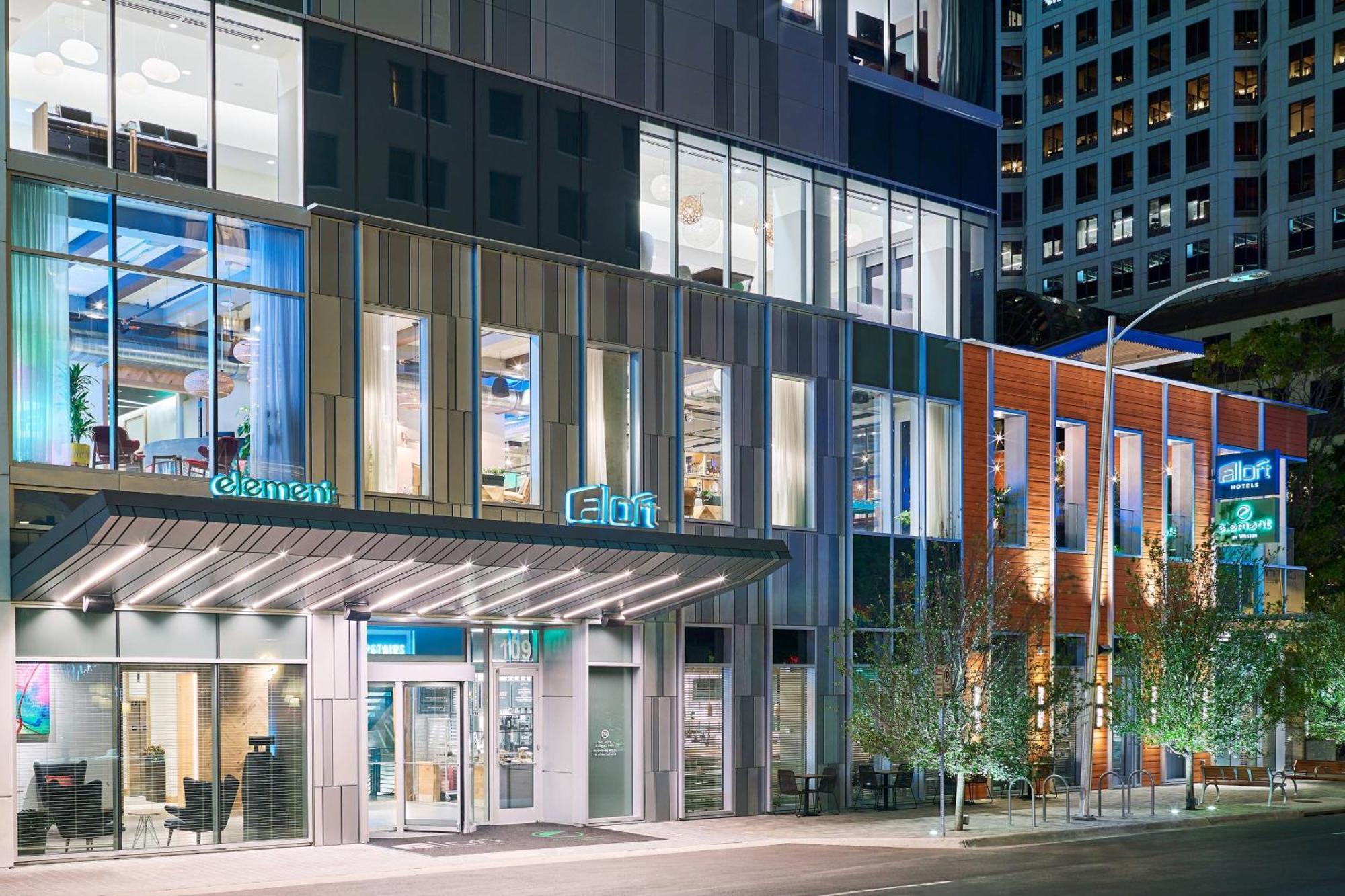 Aloft Downtown 3*