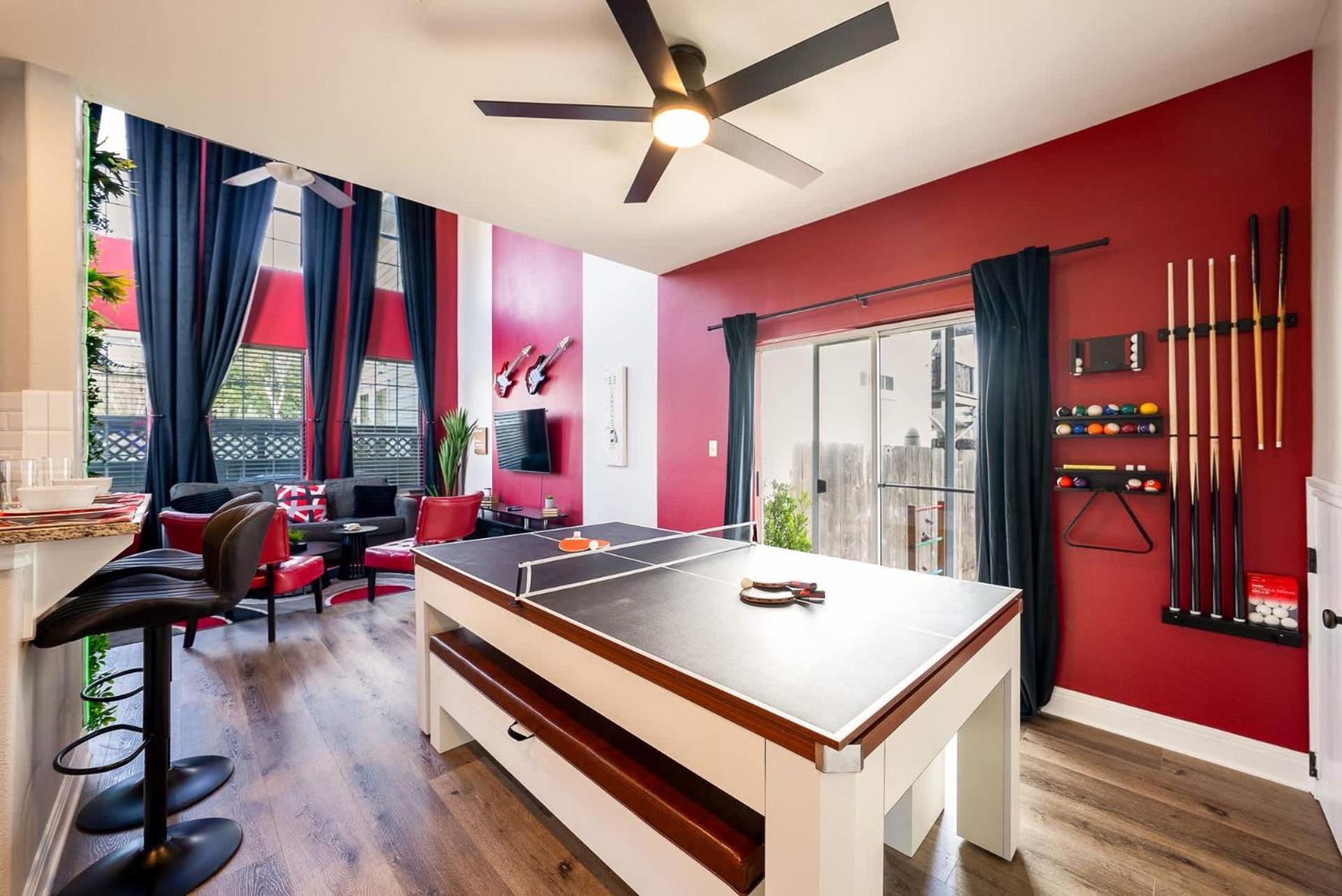 Cozy 8br Family With Backyard Holiday home Austin