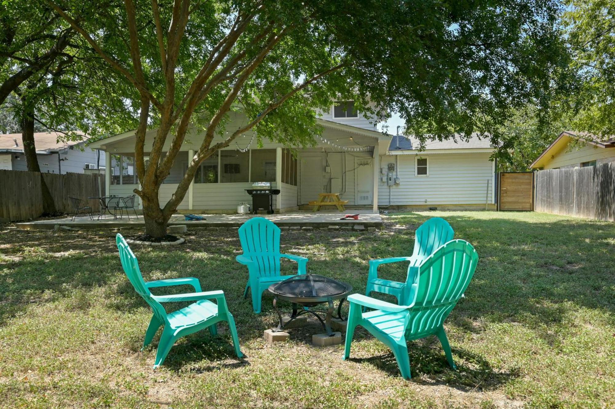 Luxury 5 Bd - 5 Mins Downtown * Austin