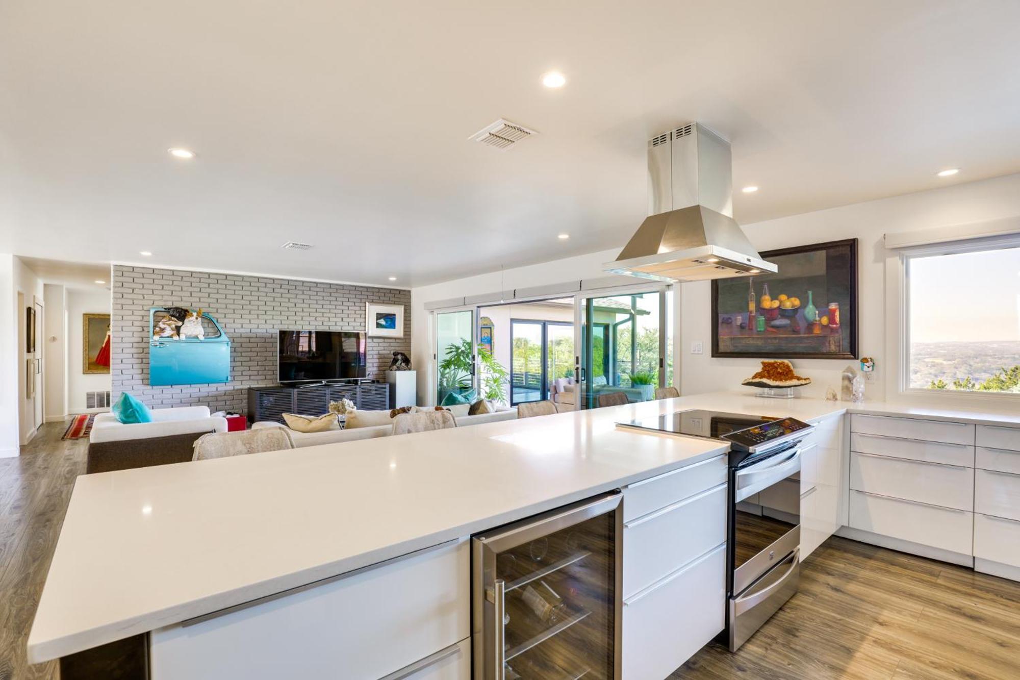 Holiday home Luxe Mid-century With Canyon Views *