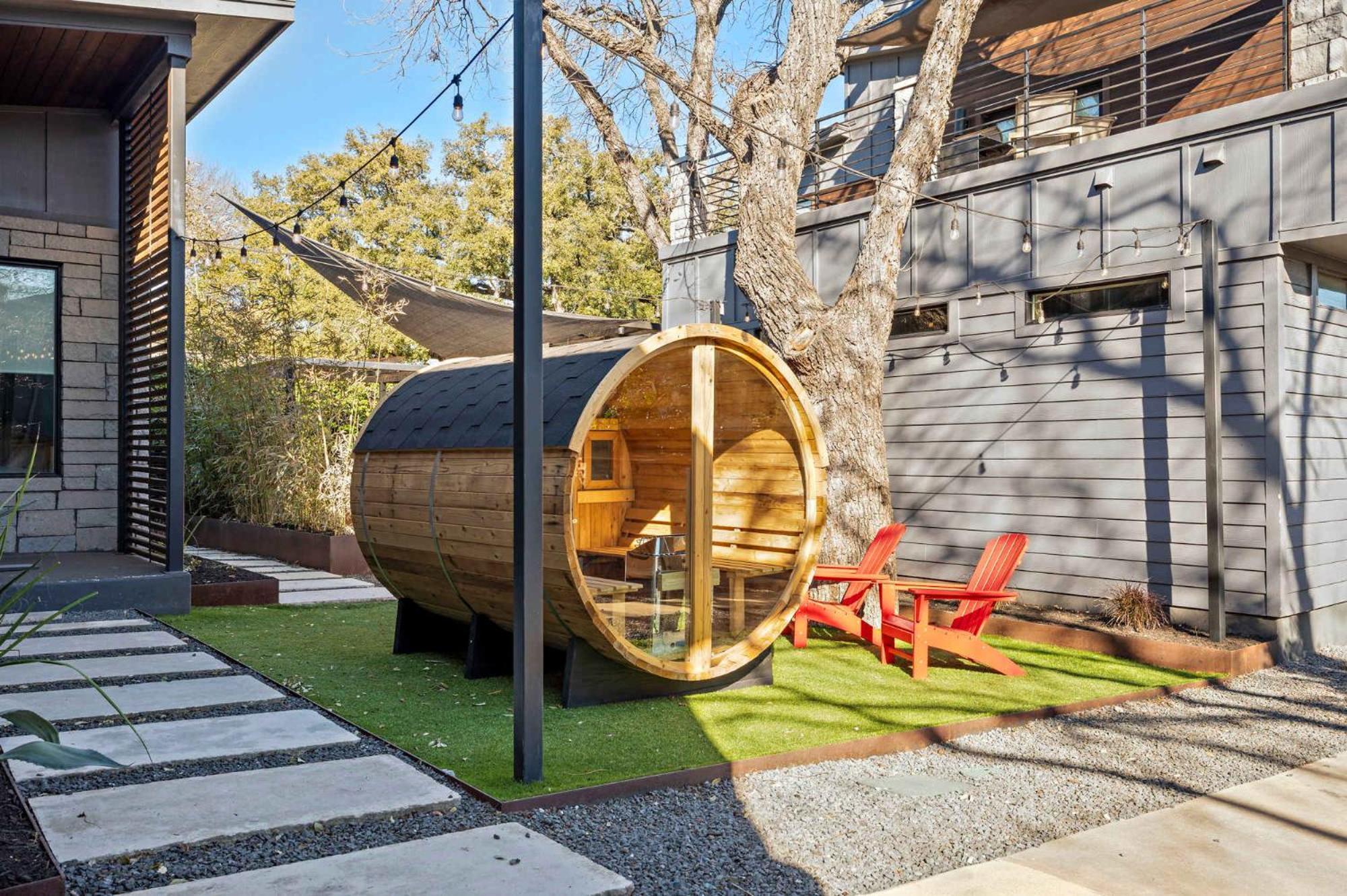 Luxury Compound In South Lamar Holiday home
