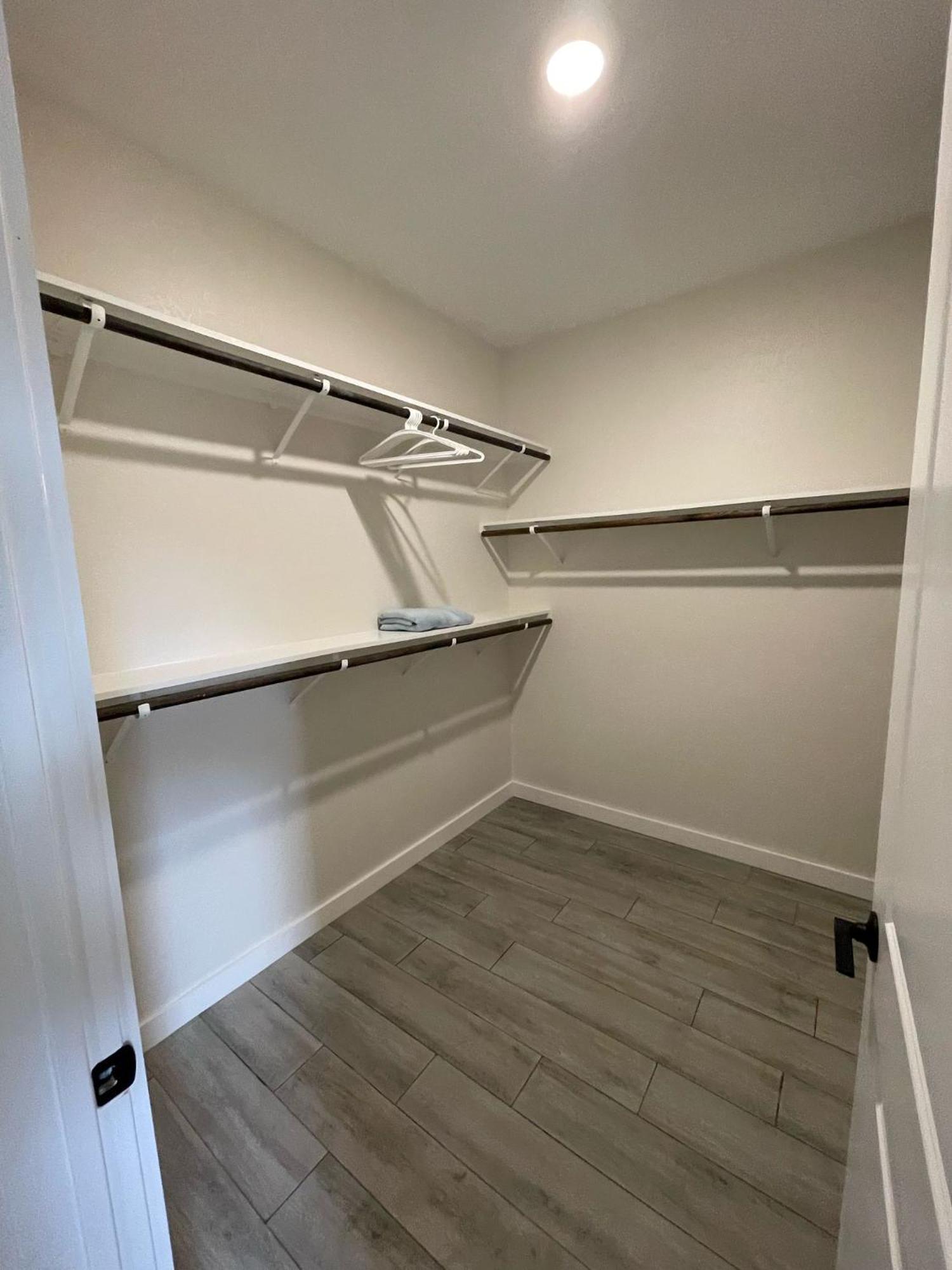 New Build Munson Retreat 3 King Holiday home Austin