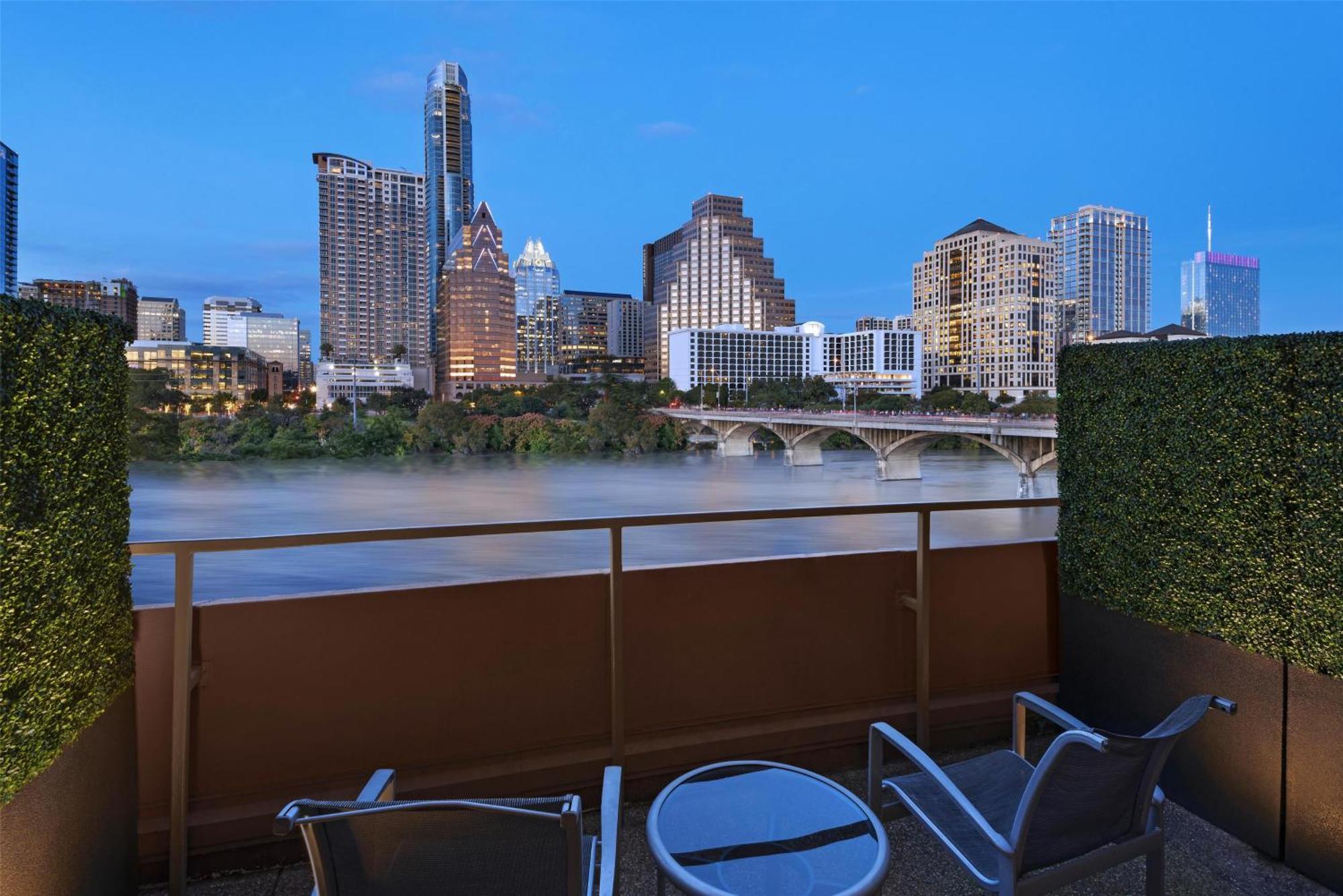 Hyatt Regency Hotel 4*