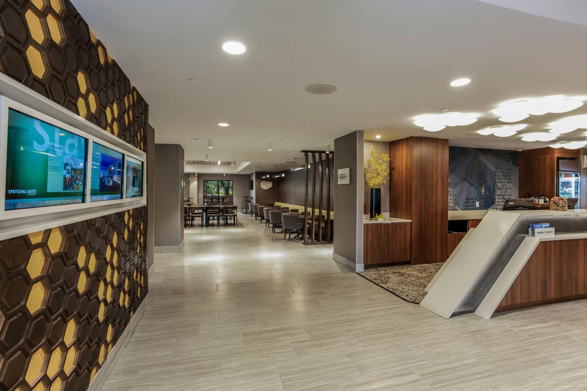 Hotel Springhill By Marriott The Domain Area Austin