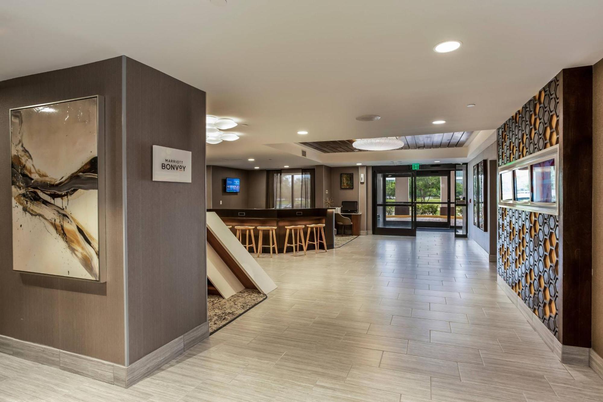 Springhill By Marriott The Domain Area Hotel 3*