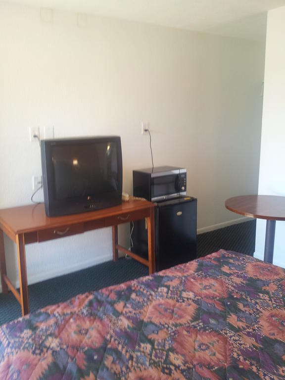 Motel Ace