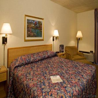 Econo North 3* Austin