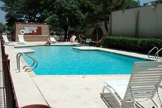 Ramada By Wyndham South