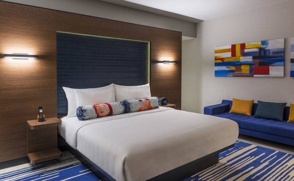 Hotel Aloft Downtown 3*