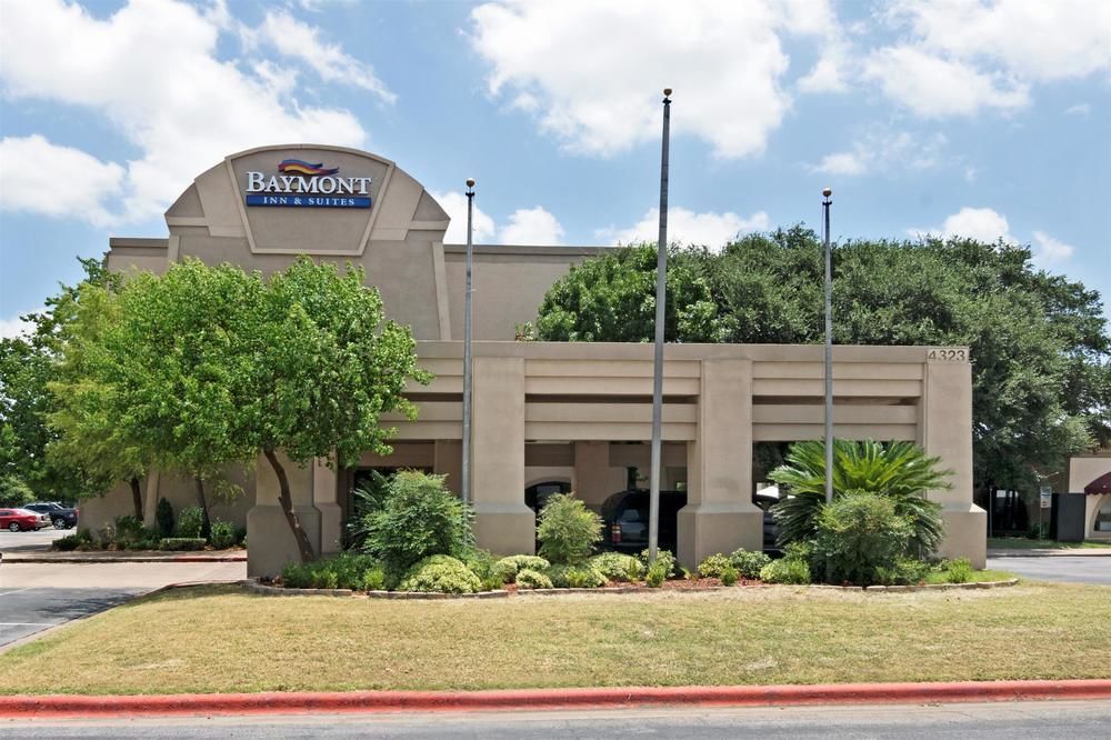 Ramada By Wyndham South 4* Austin
