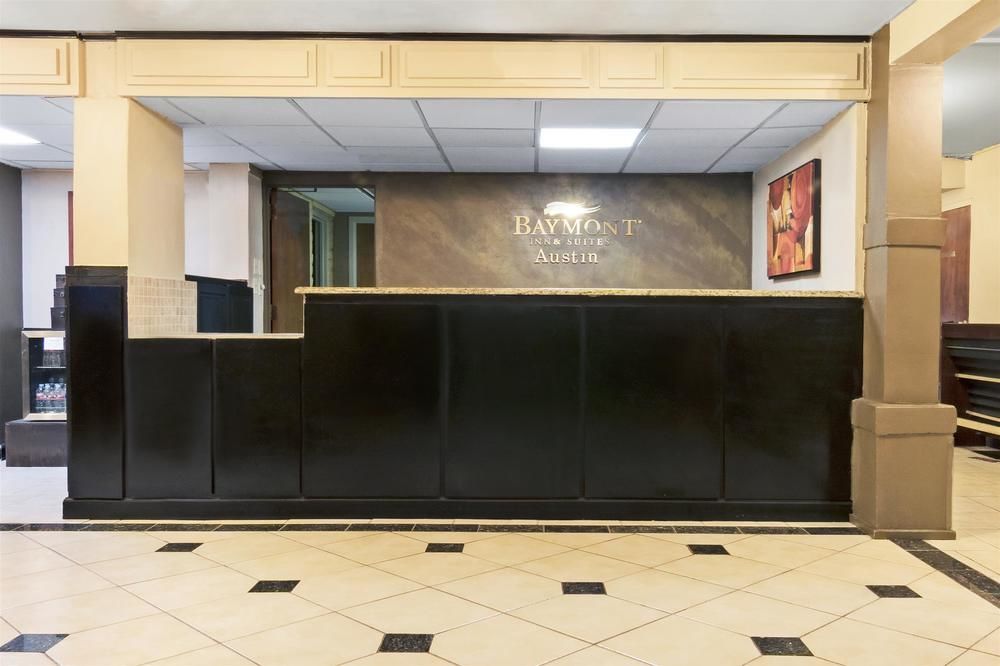 Hotel Ramada By Wyndham South 4*