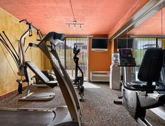 Hotel Ramada By Wyndham South Austin