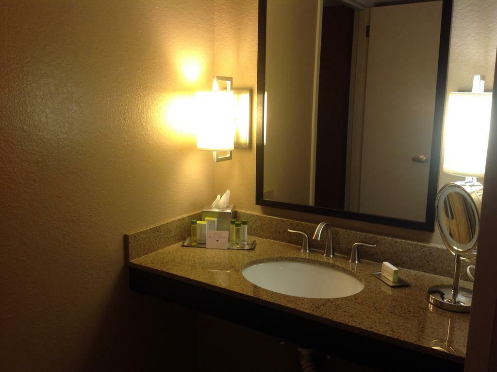 Doubletree By Hilton Austin-university Area 3* Austin
