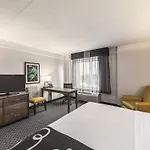 La Quinta By Wyndham Austin Airport