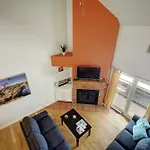 4 Bedroom Penthouse Suite By Austinstays