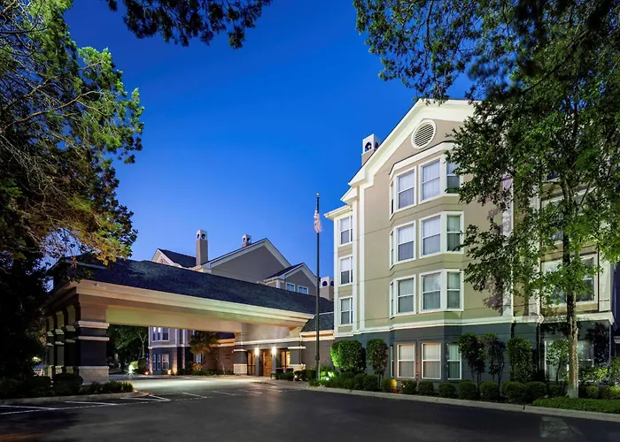 Homewood Suites by Hilton Austin-Arboretum / NW