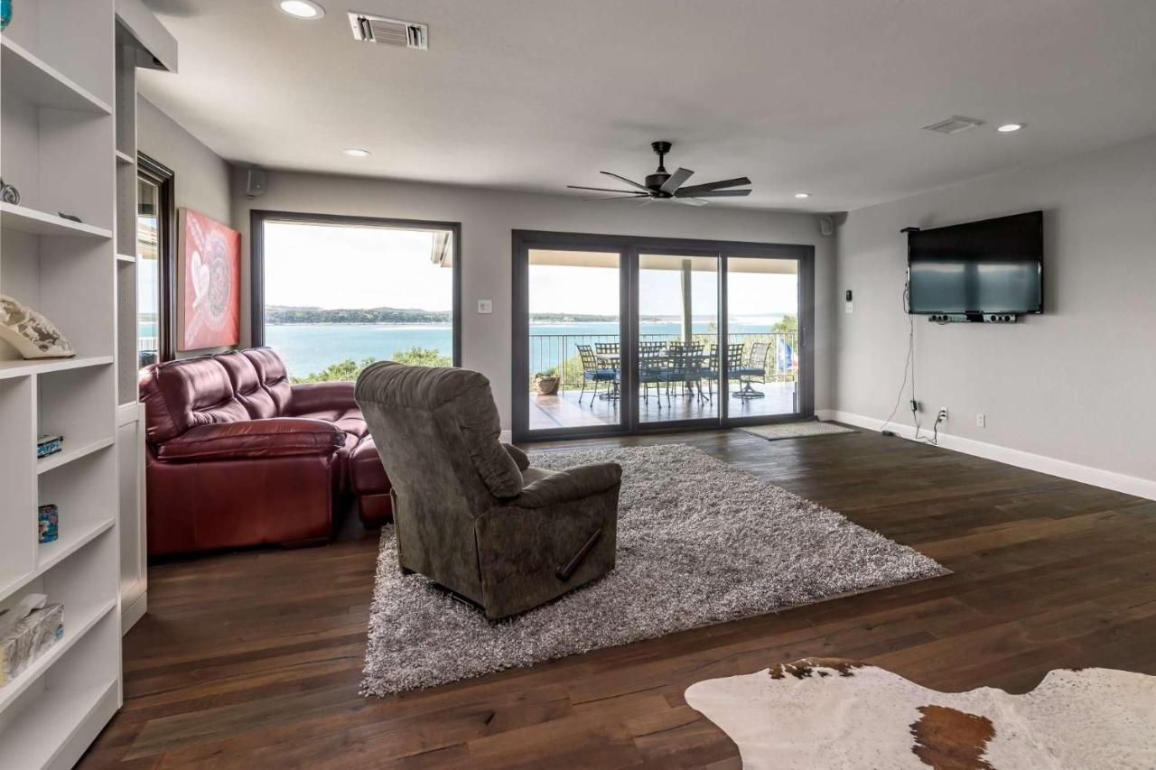 Holiday home Lake Travis Oasis - The Breeze *