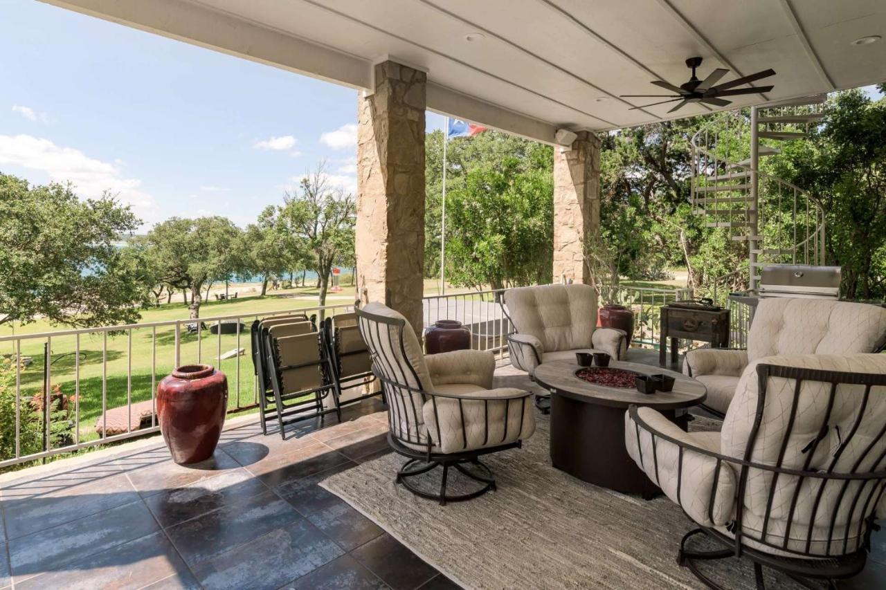 Holiday home Lake Travis Oasis - The Breeze *