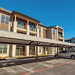 Landing At The Haywood - 1 Bedroom In Slaughter Creek
