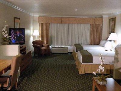 Express & Nw - Lakeline By Ihg Hotel Austin
