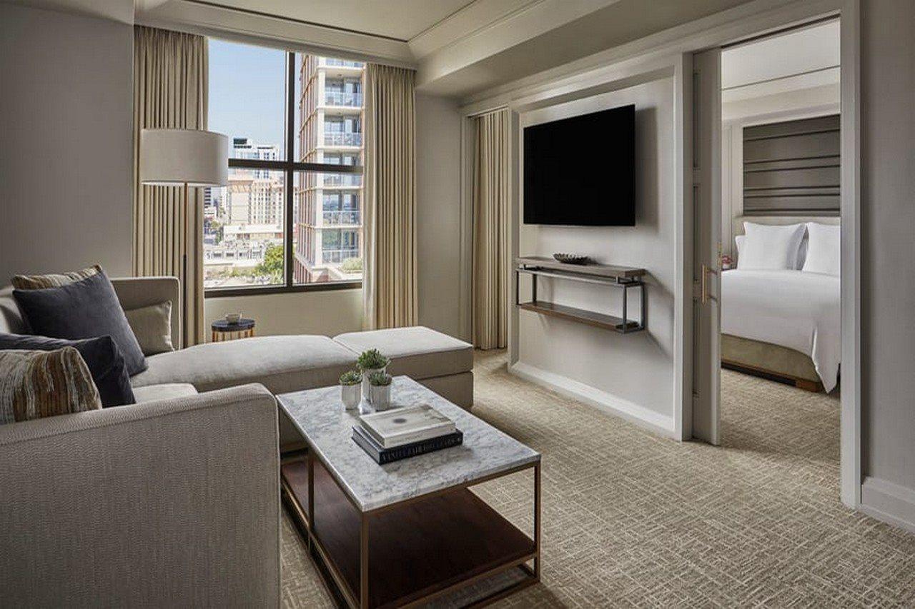 Four Seasons Hotel