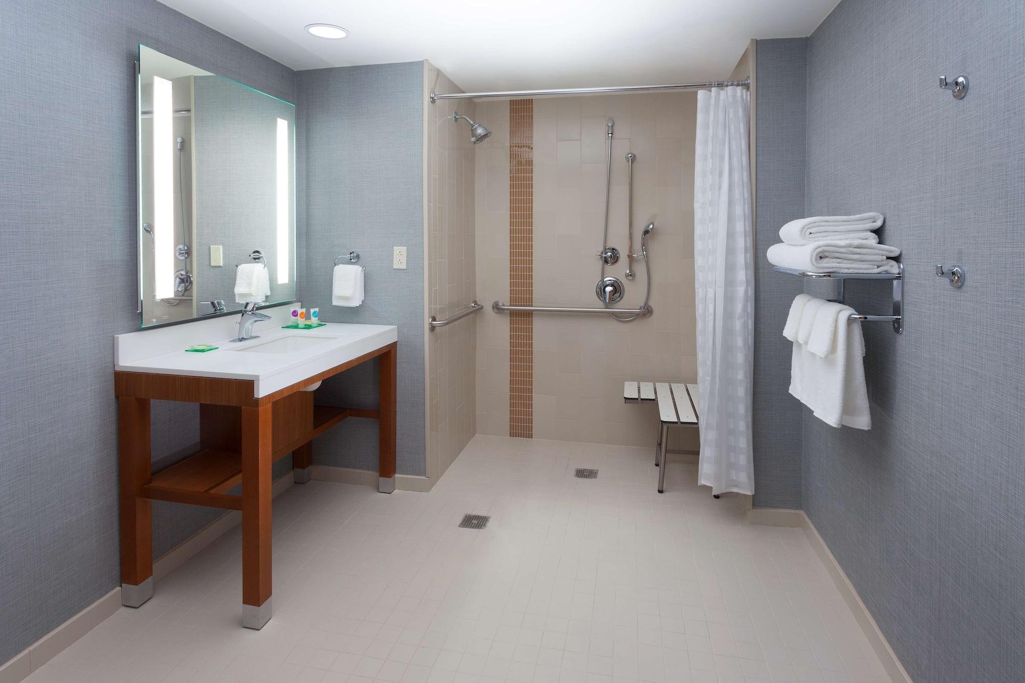 Hyatt Place Downtown 3*