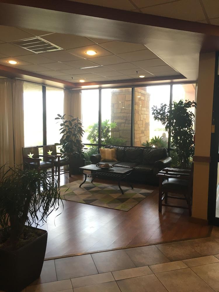 Wyndham Garden