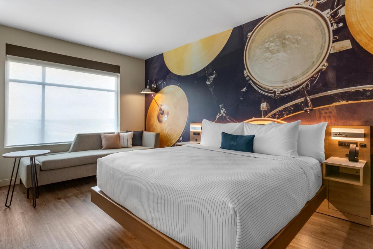 Hotel Cambria Airport 3*