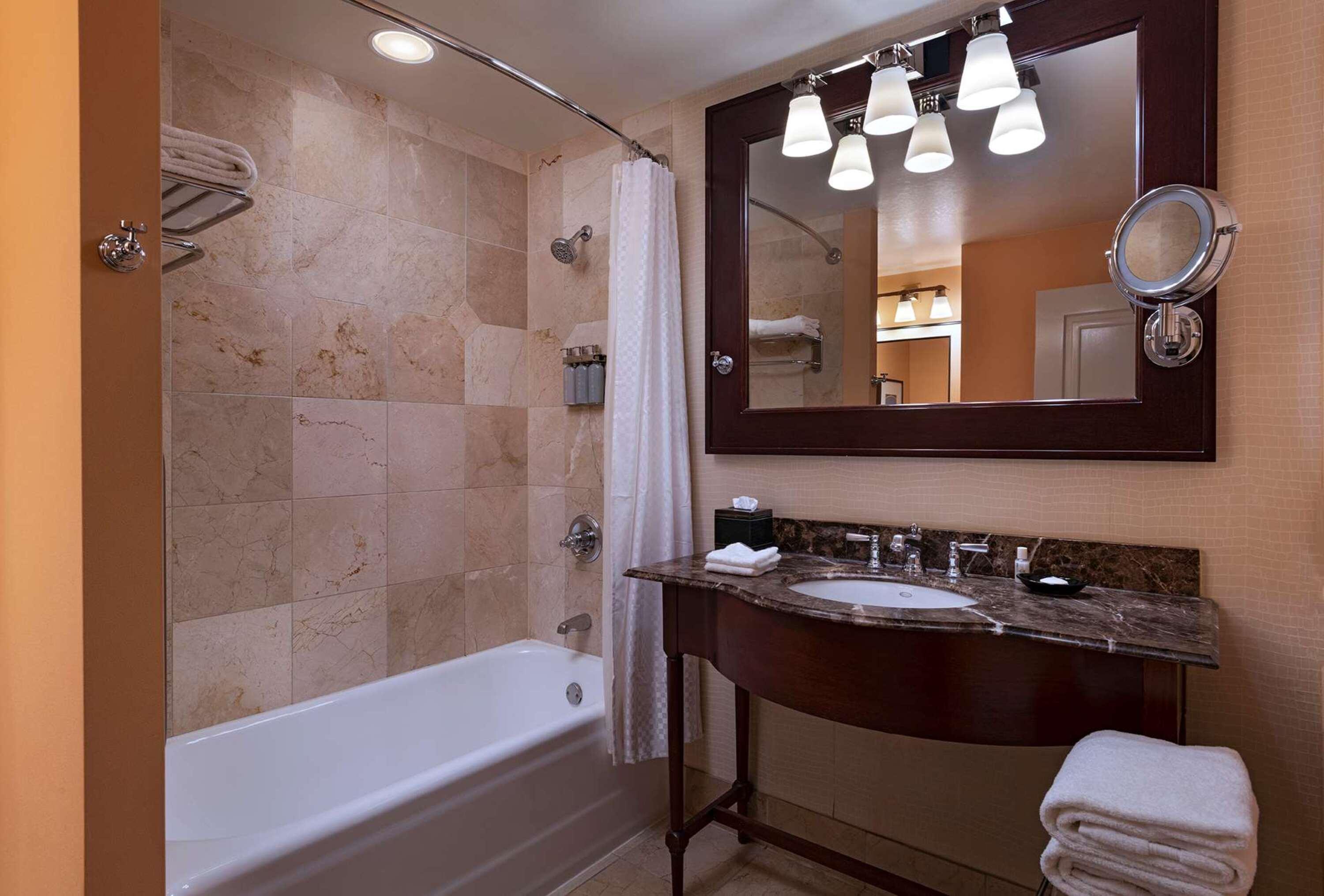 Hotel The Royal Sonesta Stephen F Austin