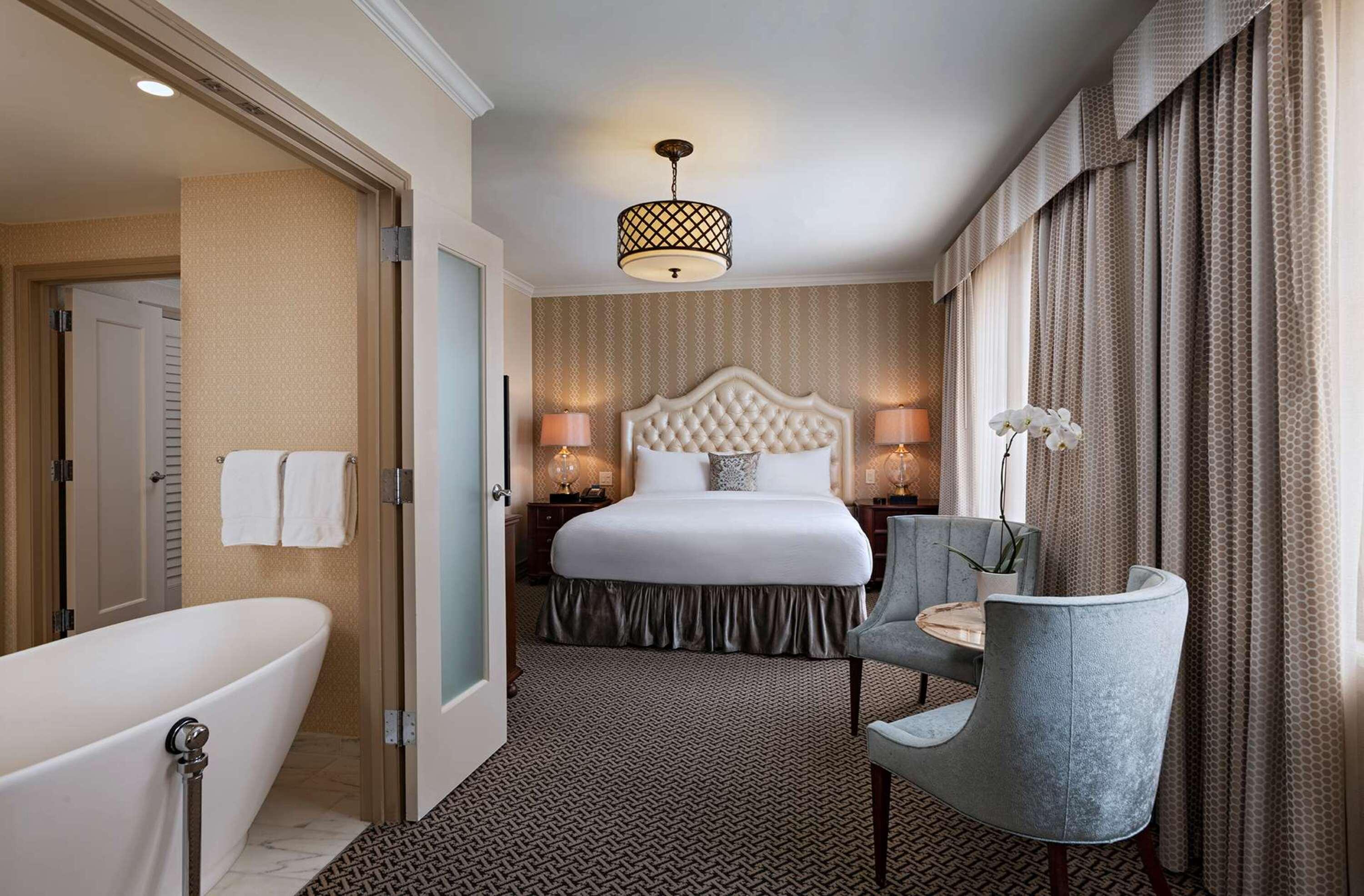 Hotel The Royal Sonesta Stephen F