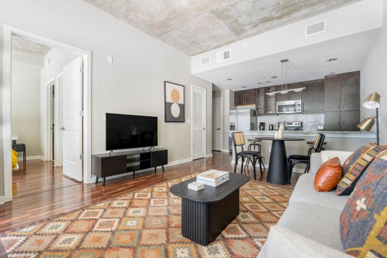 Barton Springs 1br W Wd Gym Pool Nr Town Atx-189 *