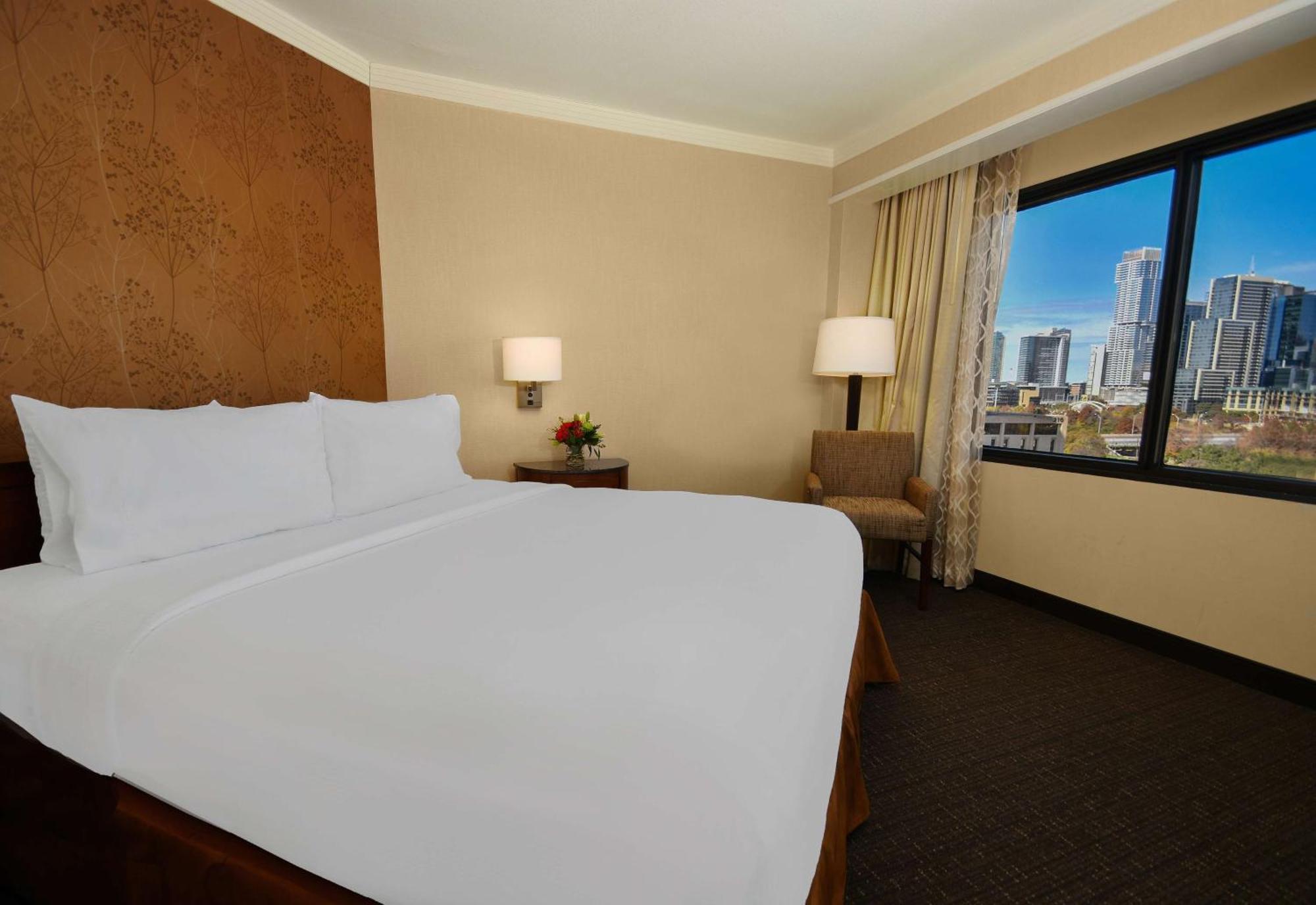Embassy By Hilton Downtown South Congress 4* Austin