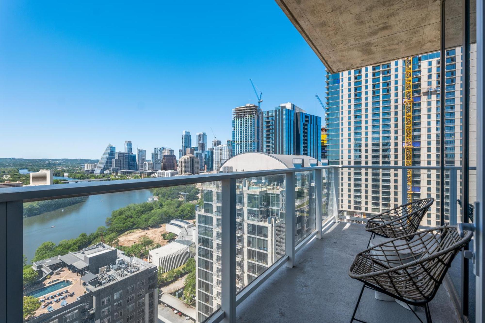Hotel Austin Condo Hotel Austin