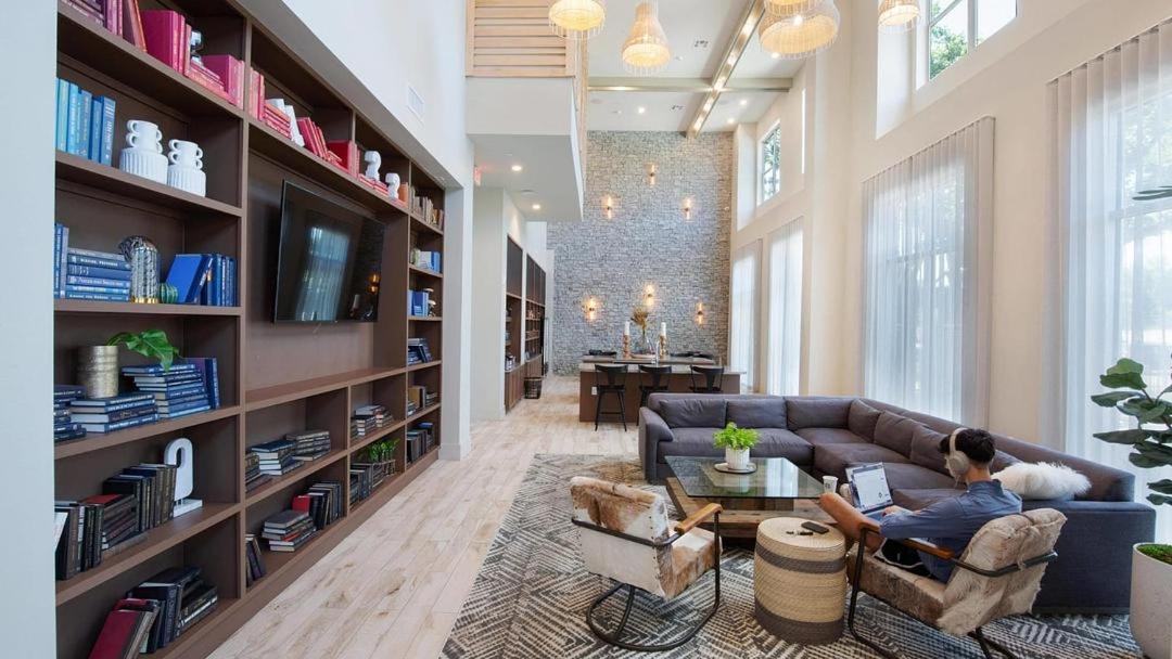 Landing At The Monroe - 1 Bedroom In Montopolis Austin