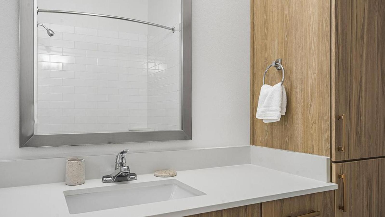 Apartment Landing At The Haywood - 1 Bedroom In Slaughter Creek Austin
