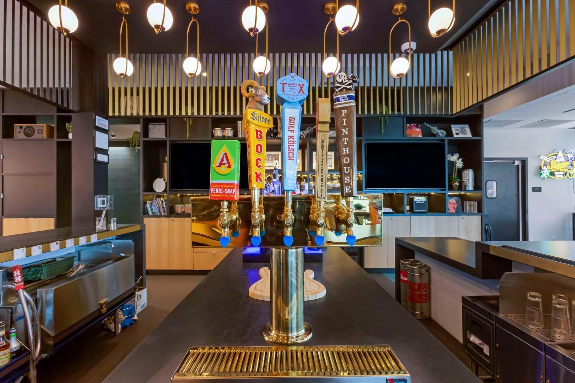 Cambria Airport 3* Austin