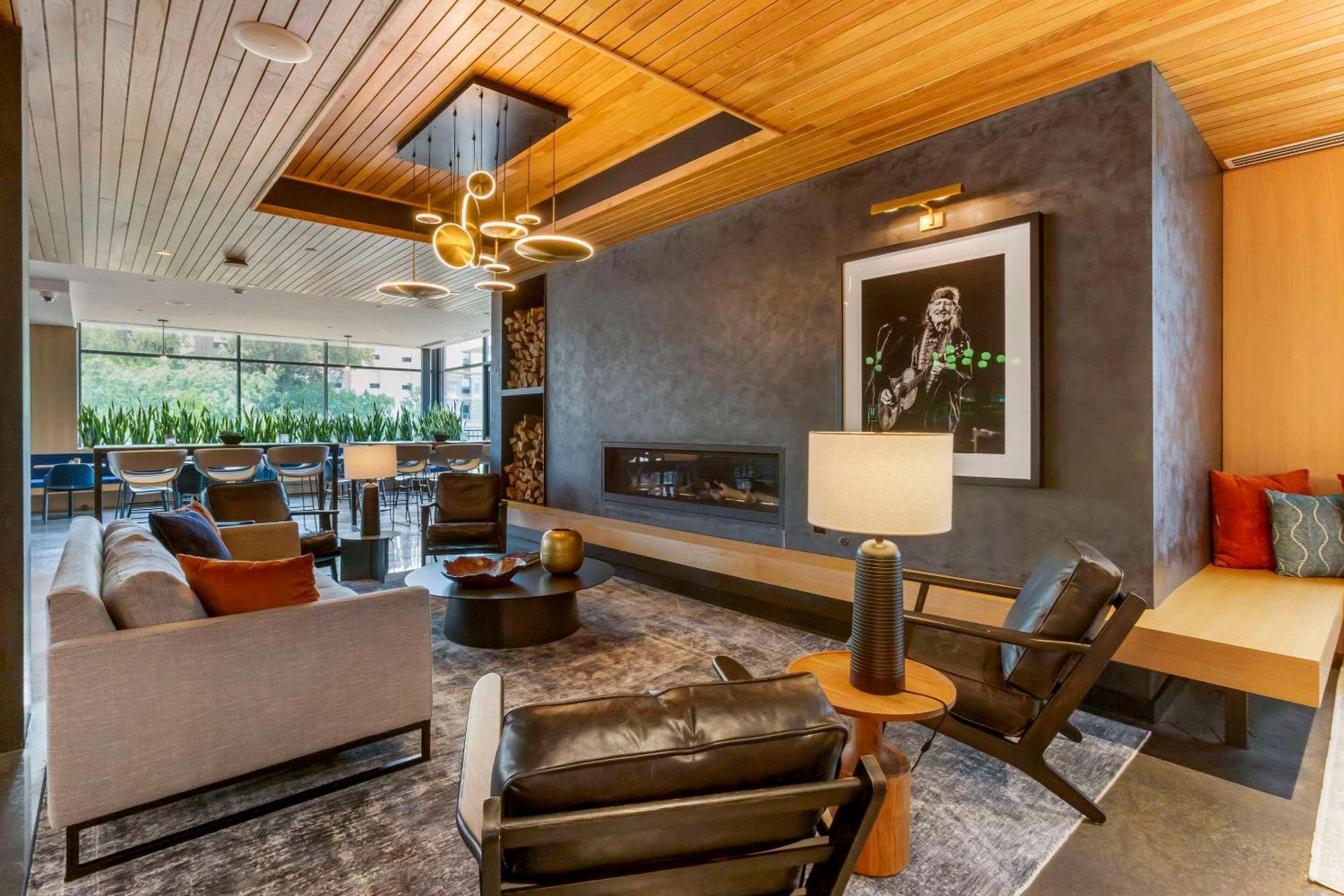 Cambria Airport 3* Austin