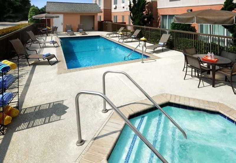 Fairfield And By Marriott Northwest/the Domain Area 3*