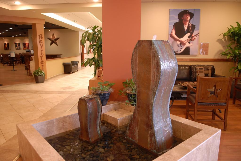 Hotel Wyndham Garden Austin
