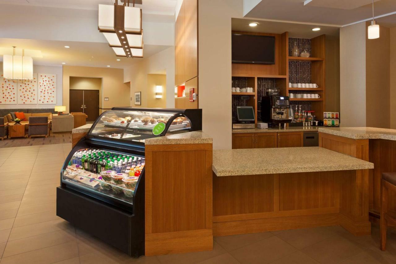 Hyatt Place Downtown 3*