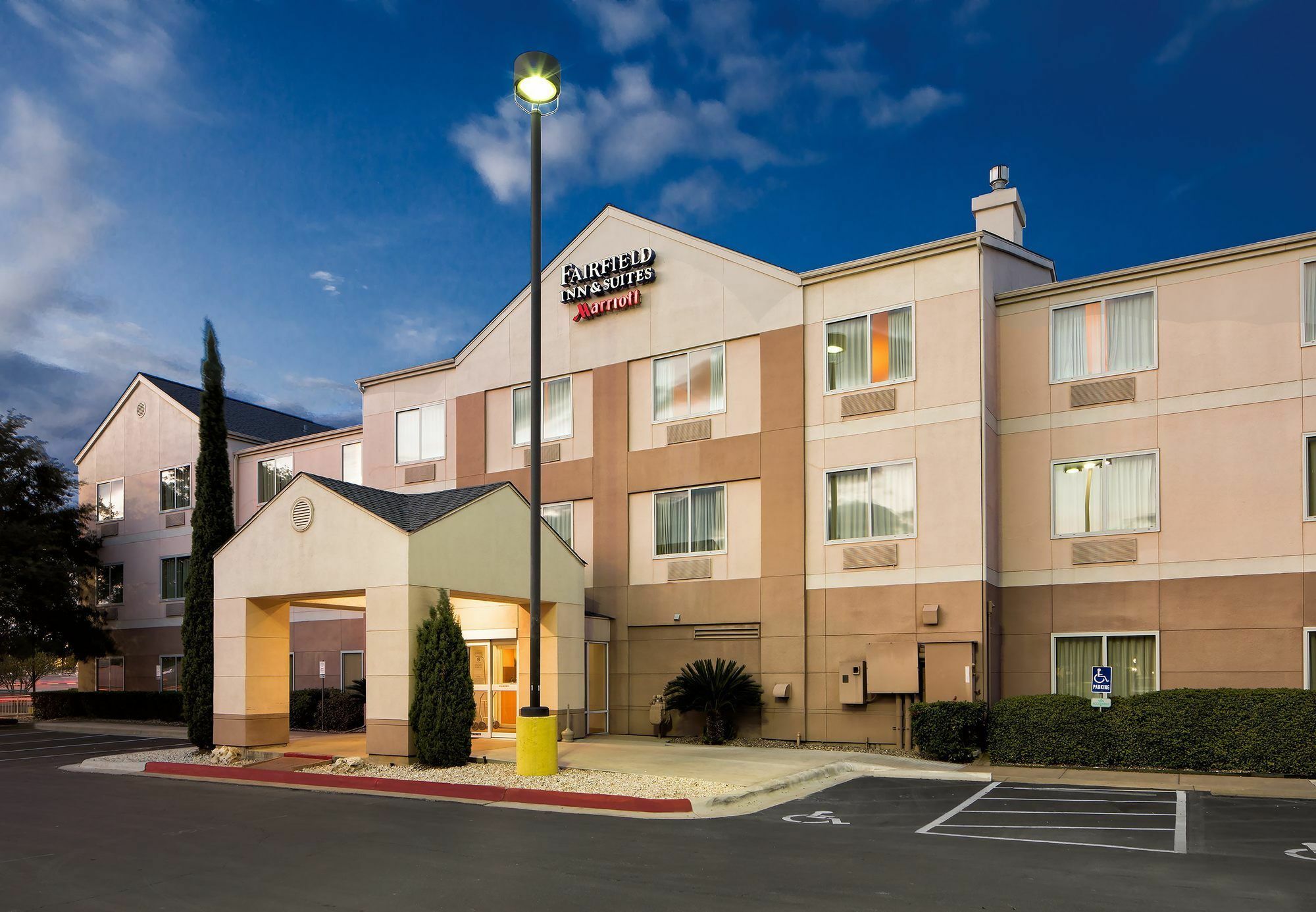 Fairfield And South Hotel