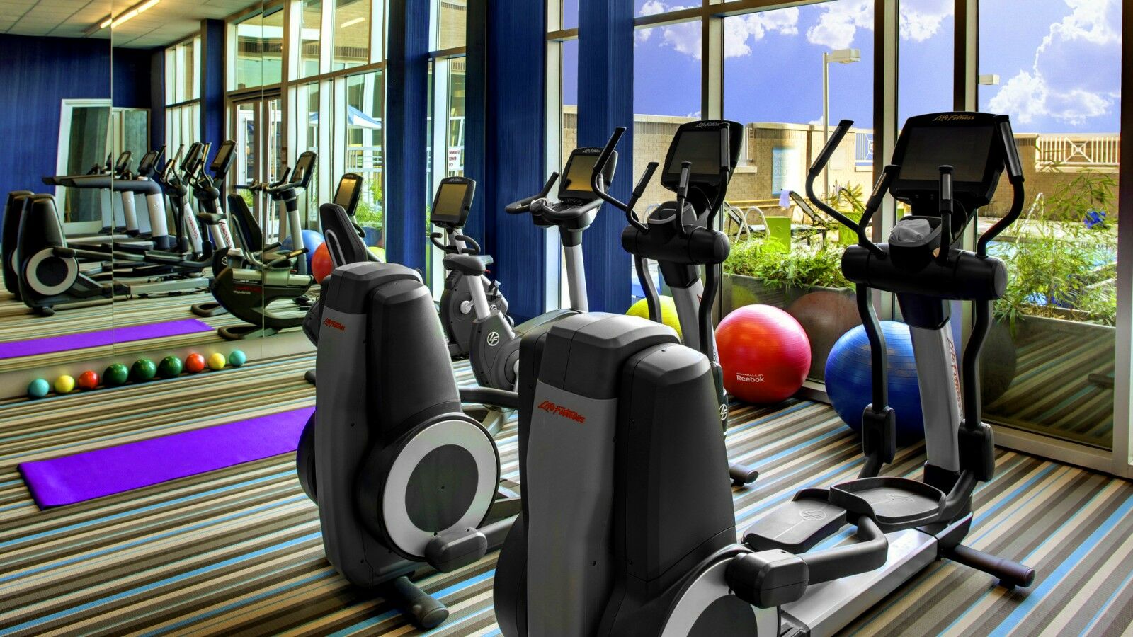Aloft At The Domain Hotel 3*